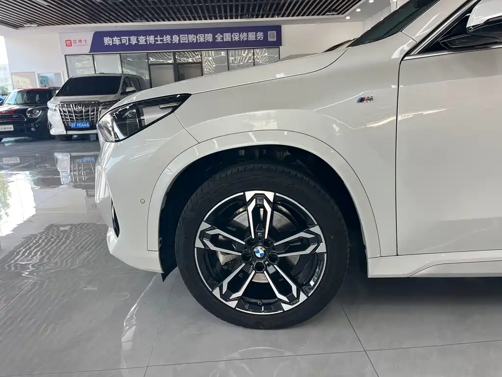 BMW X1 — миниатюра 15