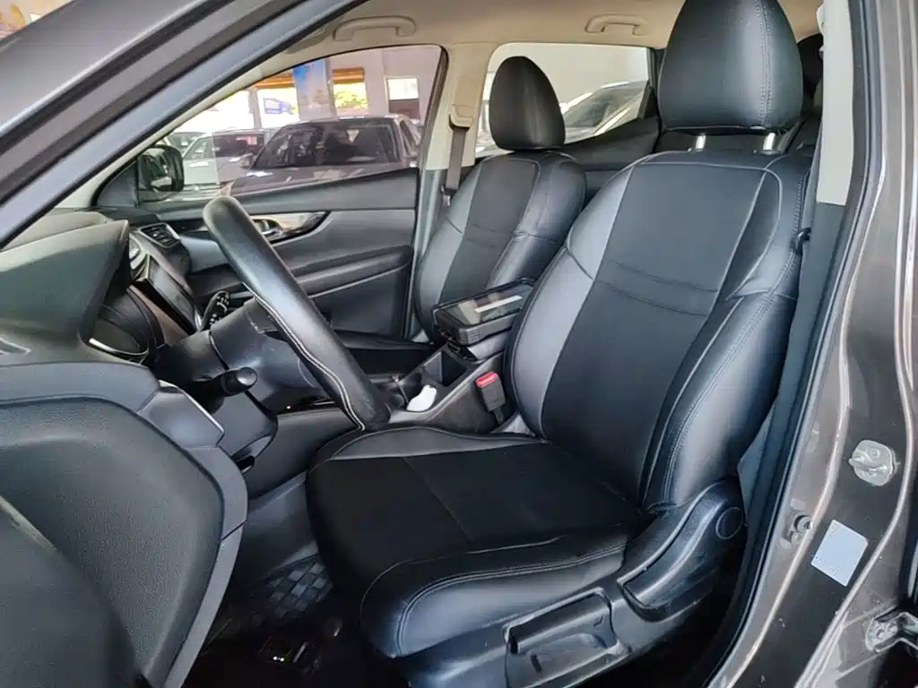 Nissan Qashqai — миниатюра 15