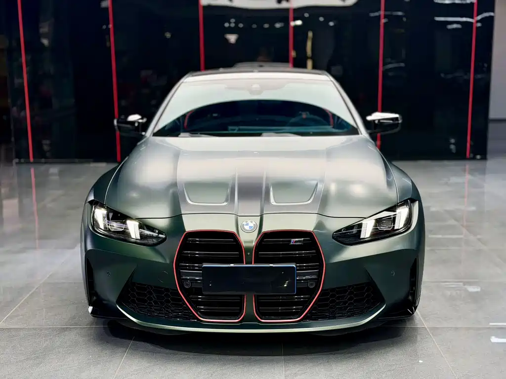 BMW M4 2025 M4