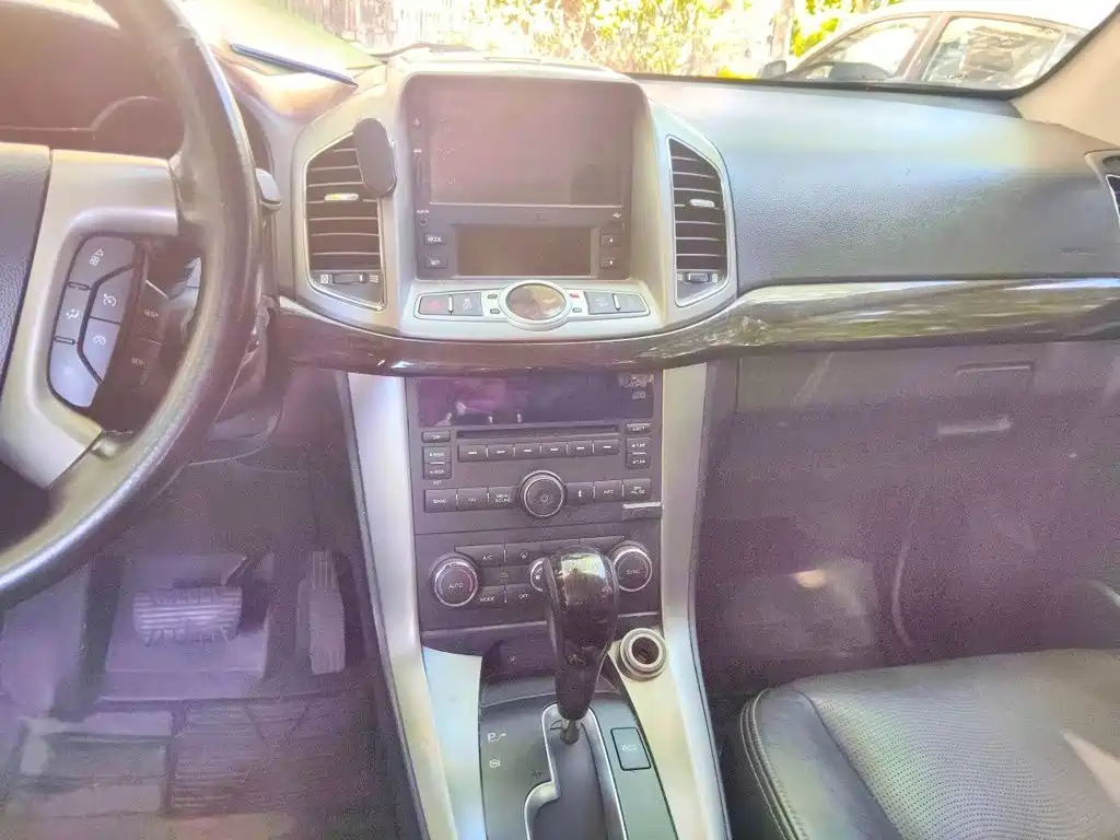 Chevrolet Captiva — миниатюра 10