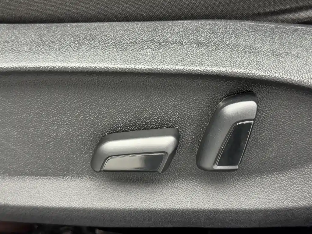 Volkswagen Sagitar 2023 280TSI DSG Lite
