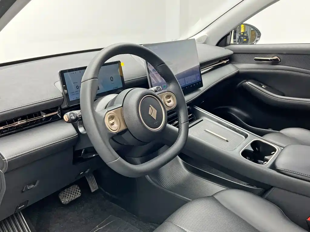 Baojun Yunhai — миниатюра 12