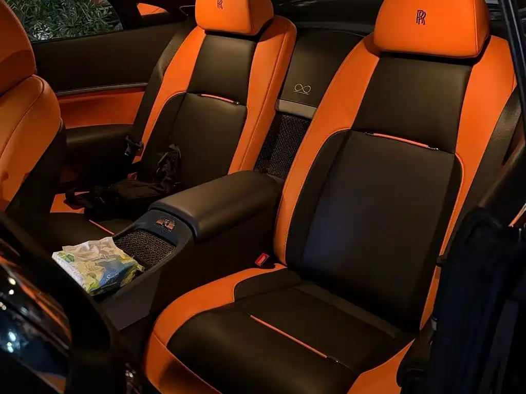 Rolls-Royce Wraith — миниатюра 7