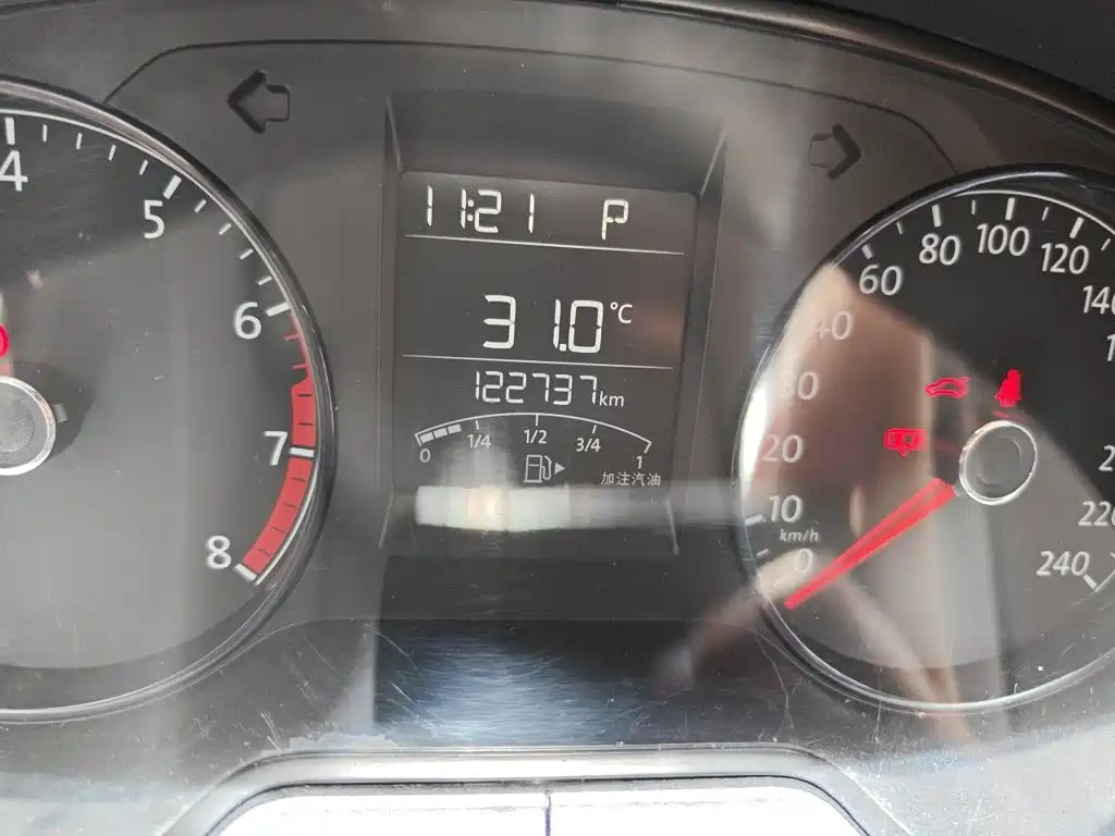 Volkswagen Polo — миниатюра 5