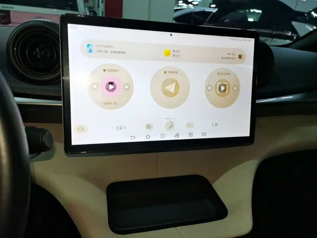 BYD Dolphin — миниатюра 13