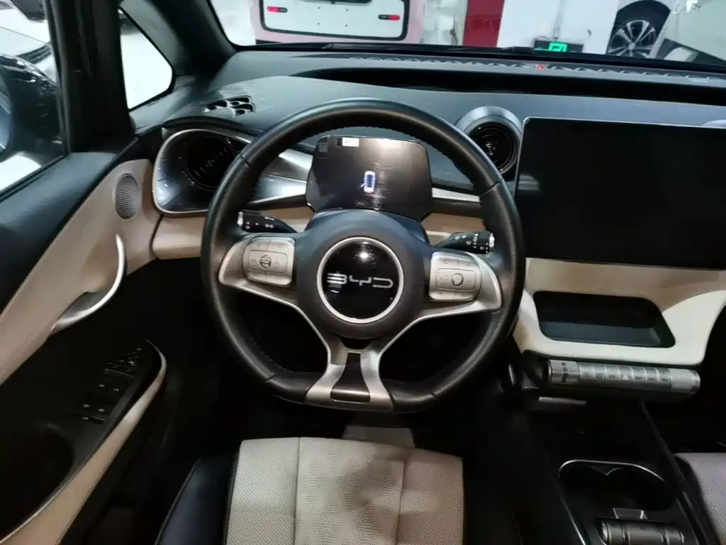 BYD Dolphin — миниатюра 11