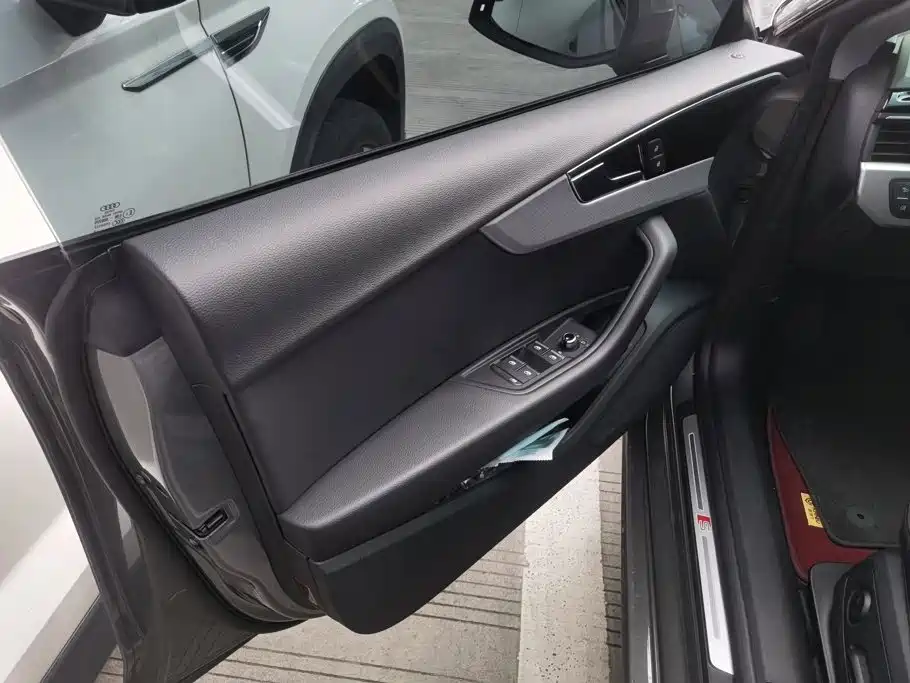 Audi A5 (Import) — миниатюра 7