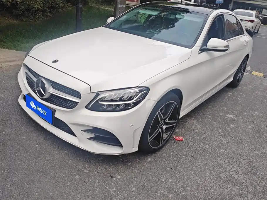 Mercedes-Benz C-Class 2019