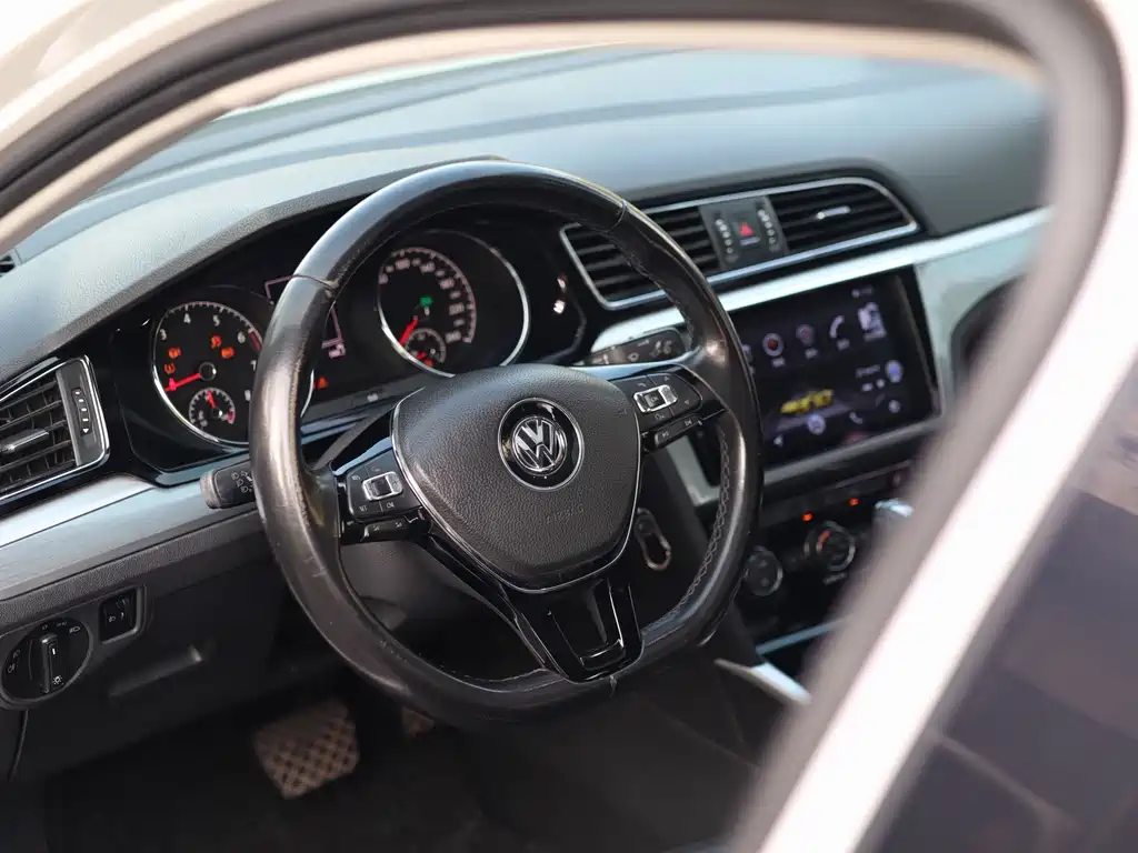 Volkswagen Lamando — миниатюра 17