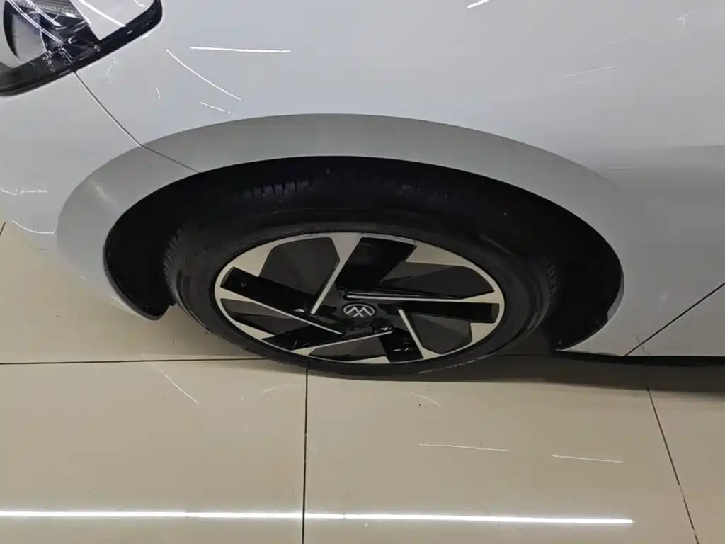 Volkswagen ID.3 — миниатюра 23