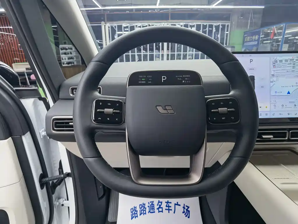 Li Auto Li MEGA — миниатюра 11