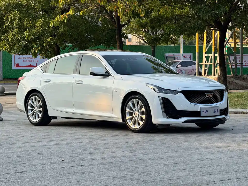 Cadillac CT5 — миниатюра 3