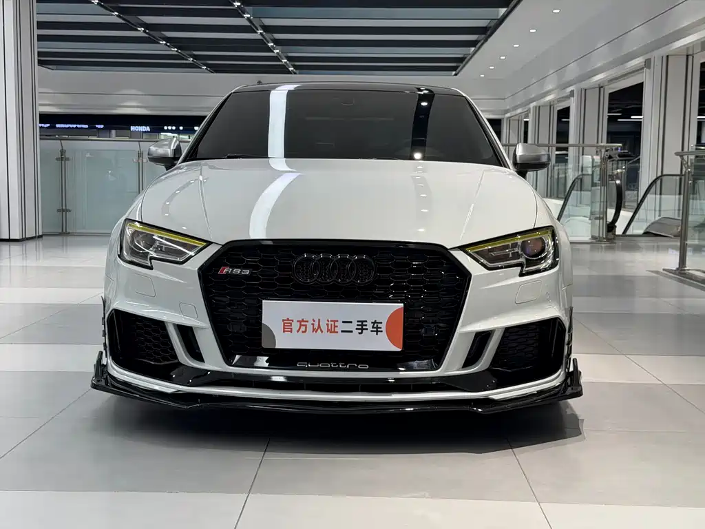 Audi A3 2019 Limousine 35 TFSI V