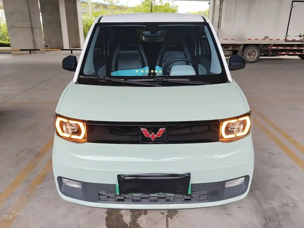 Wuling MINIEV — миниатюра 3