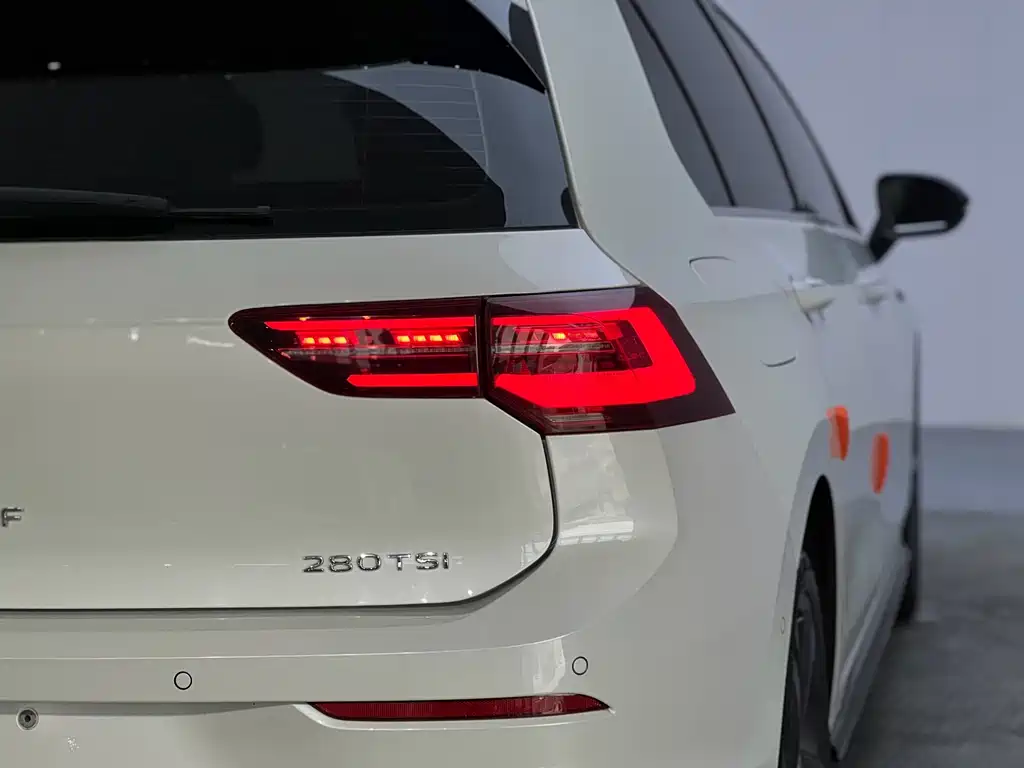 Volkswagen Golf — миниатюра 27