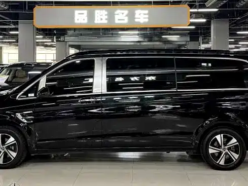 Mercedes-Benz Vito — миниатюра 4
