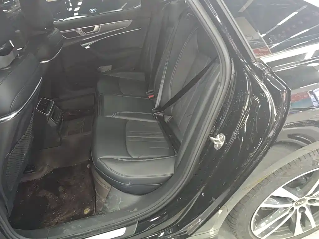 Audi A6L — миниатюра 17
