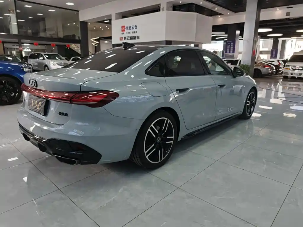 Audi A5L — миниатюра 8