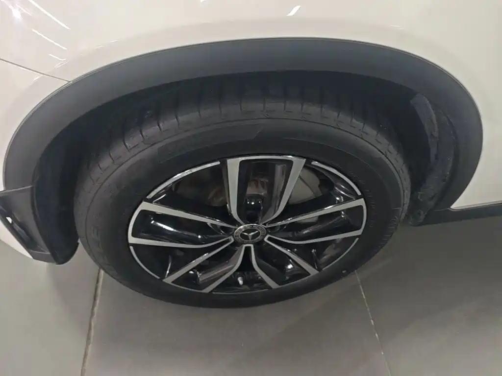 Mercedes-Benz GLC — миниатюра 23