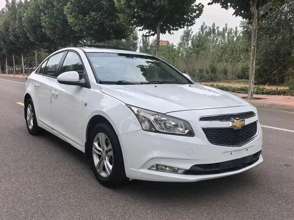 Chevrolet Cruze — миниатюра 2