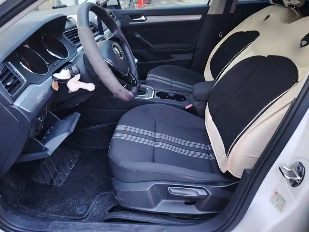 Volkswagen Lamando — миниатюра 8