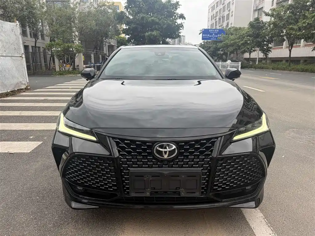 Toyota Avalon — миниатюра 15