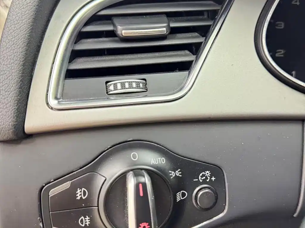 Audi A4L — миниатюра 18