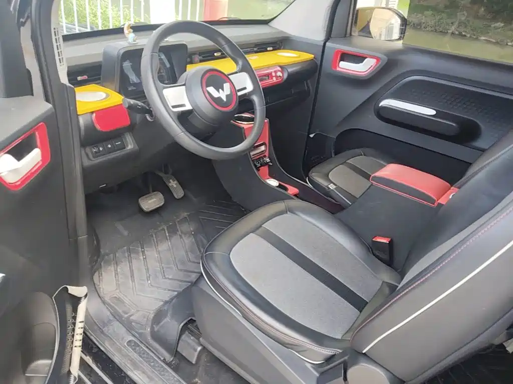 Wuling MINIEV — миниатюра 15