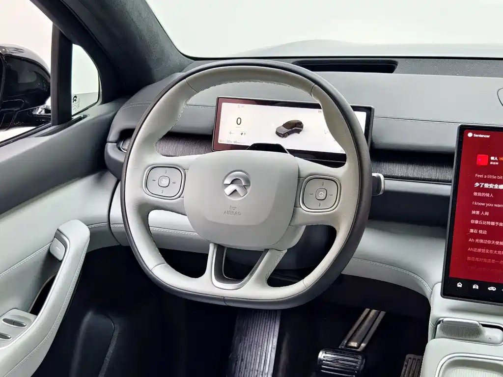 NIO ES6 — миниатюра 15
