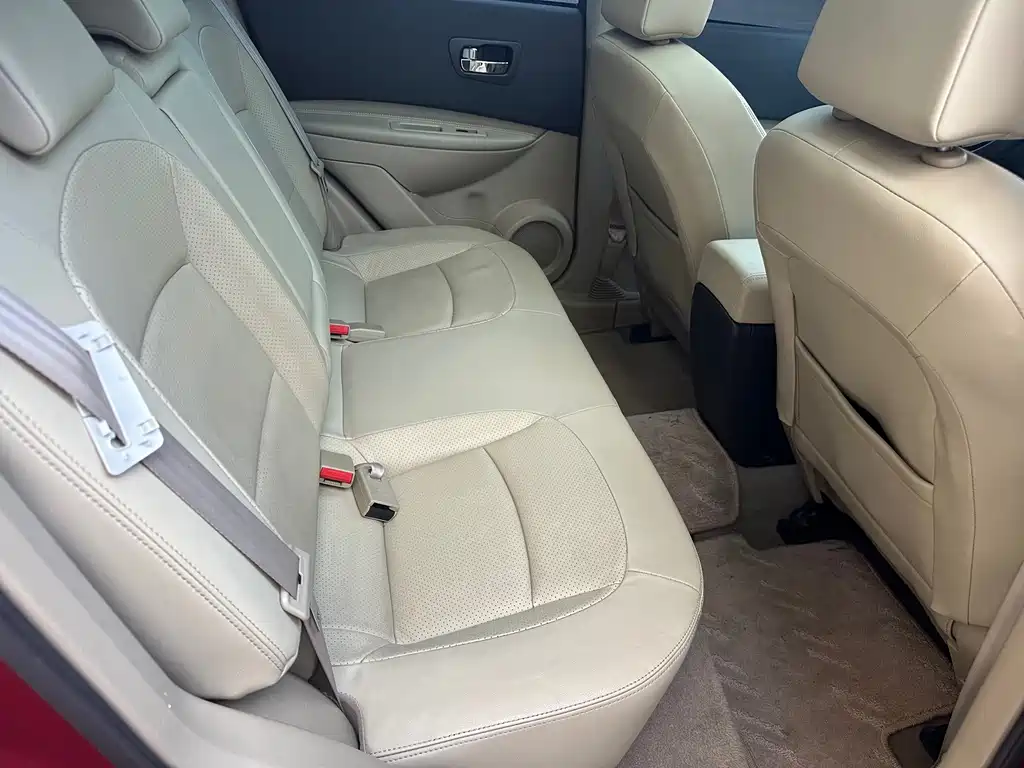 Nissan Qashqai — миниатюра 6