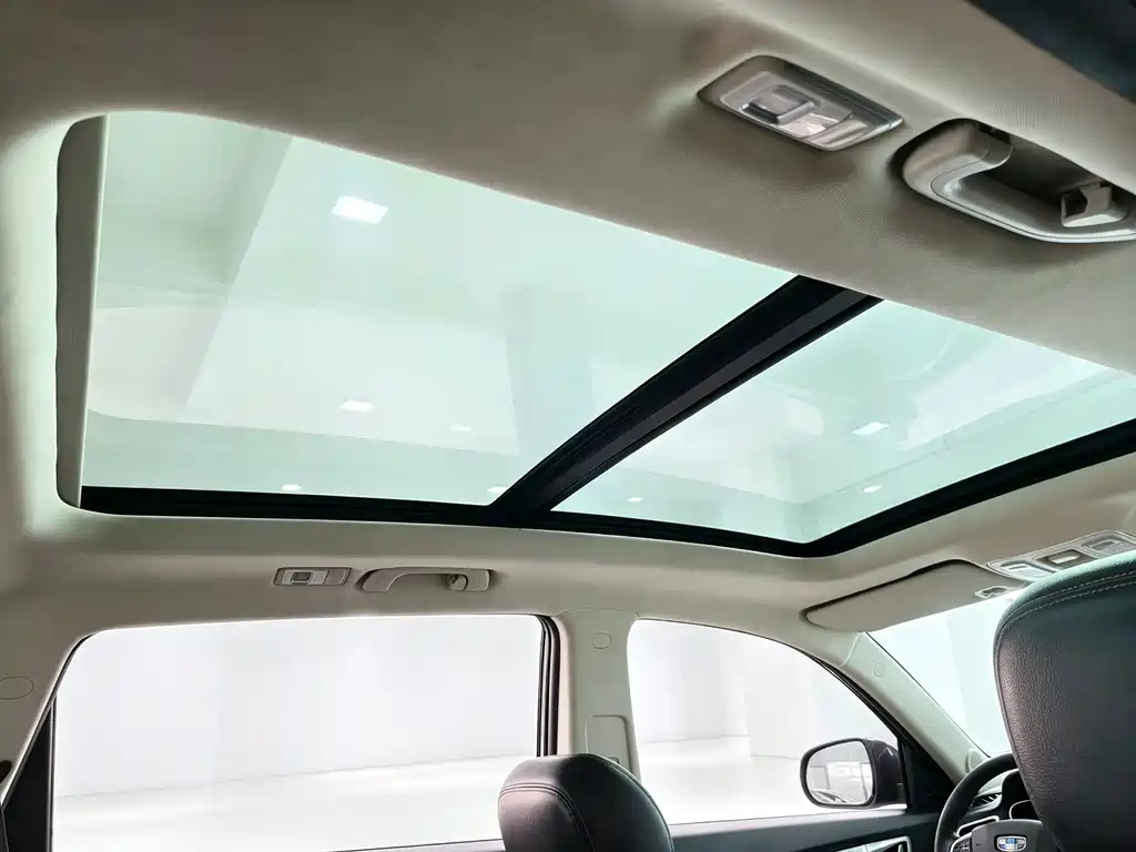 Geely Vision X6 — миниатюра 10