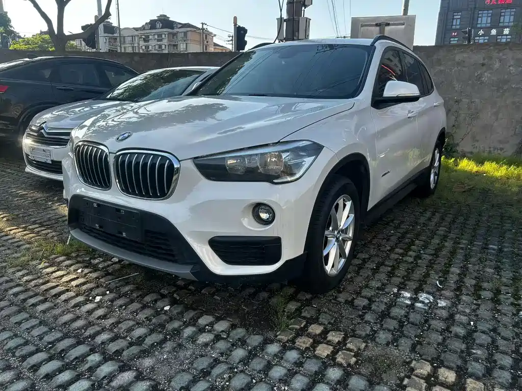 BMW X1 2016 sDrive18Li Fashion Type