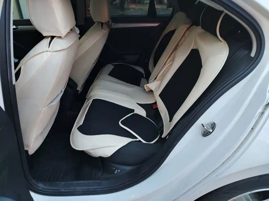 Volkswagen Lamando — миниатюра 15