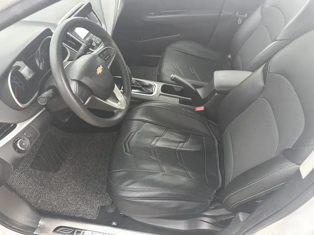 Chevrolet Cavalier — миниатюра 7