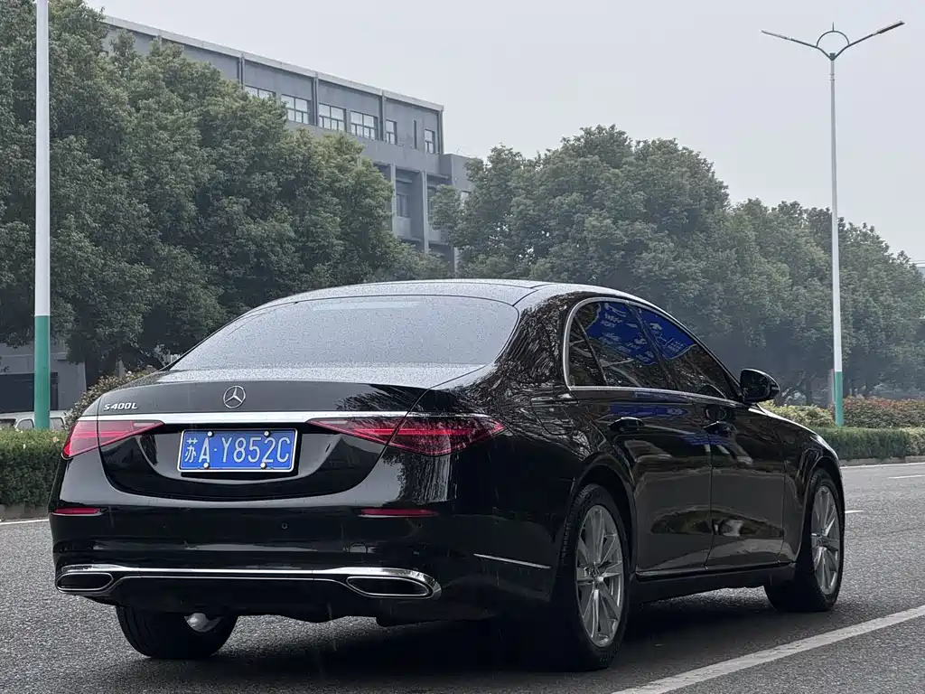 MERCEDES-BENZ S CLASS