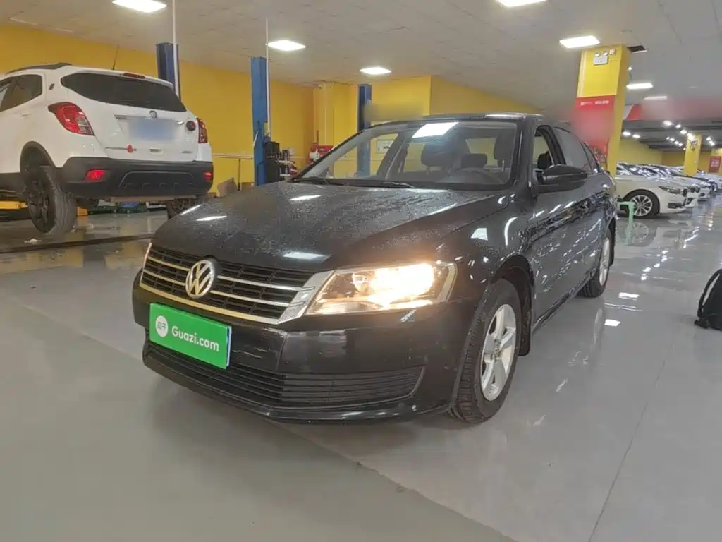 Volkswagen Lavida — миниатюра 2