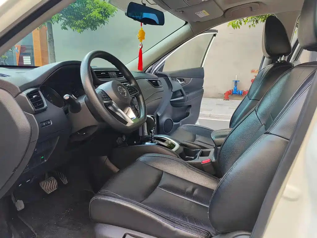 Nissan X-Trail 2017 2.0L CVT Comfort 2WD