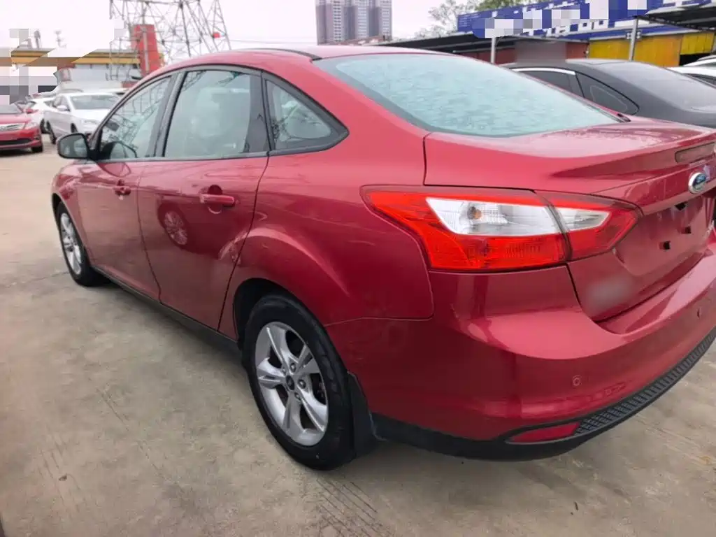 Ford Focus — миниатюра 5