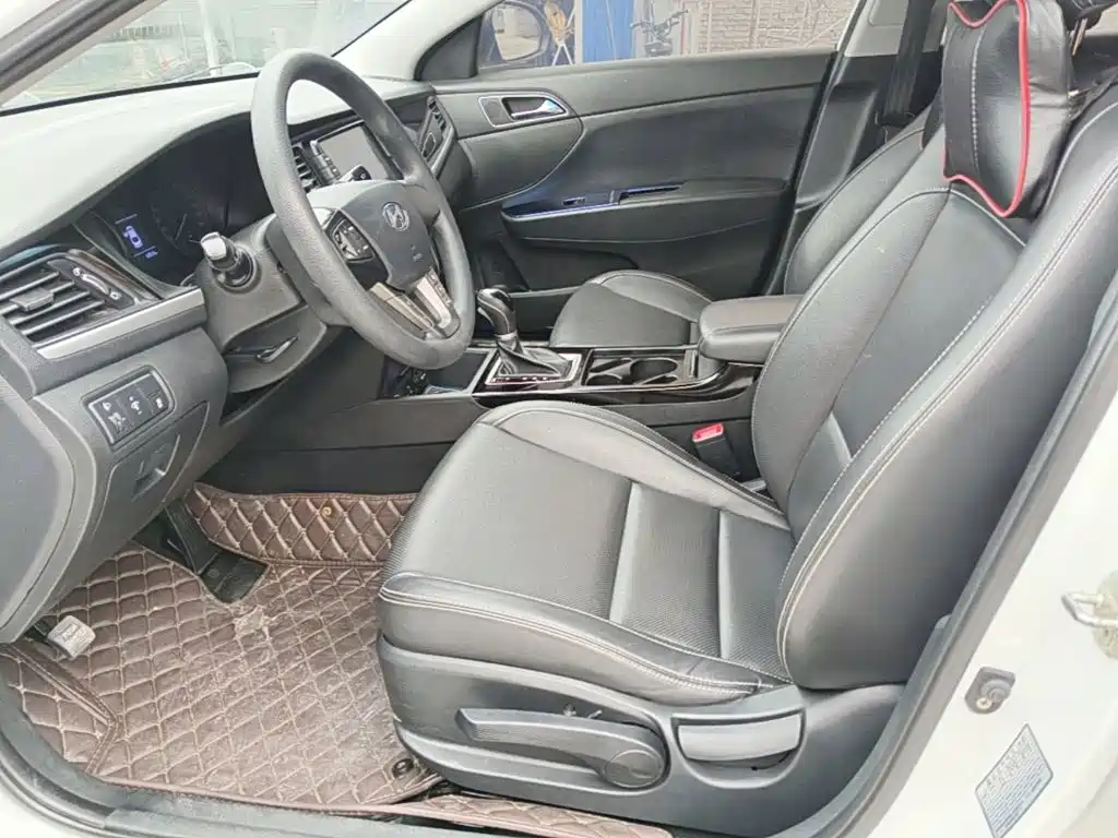 Hyundai Mistra — миниатюра 15