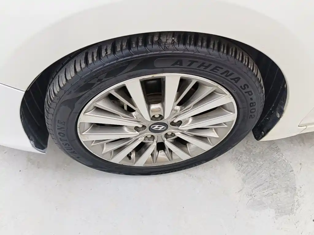 Hyundai Mistra — миниатюра 23