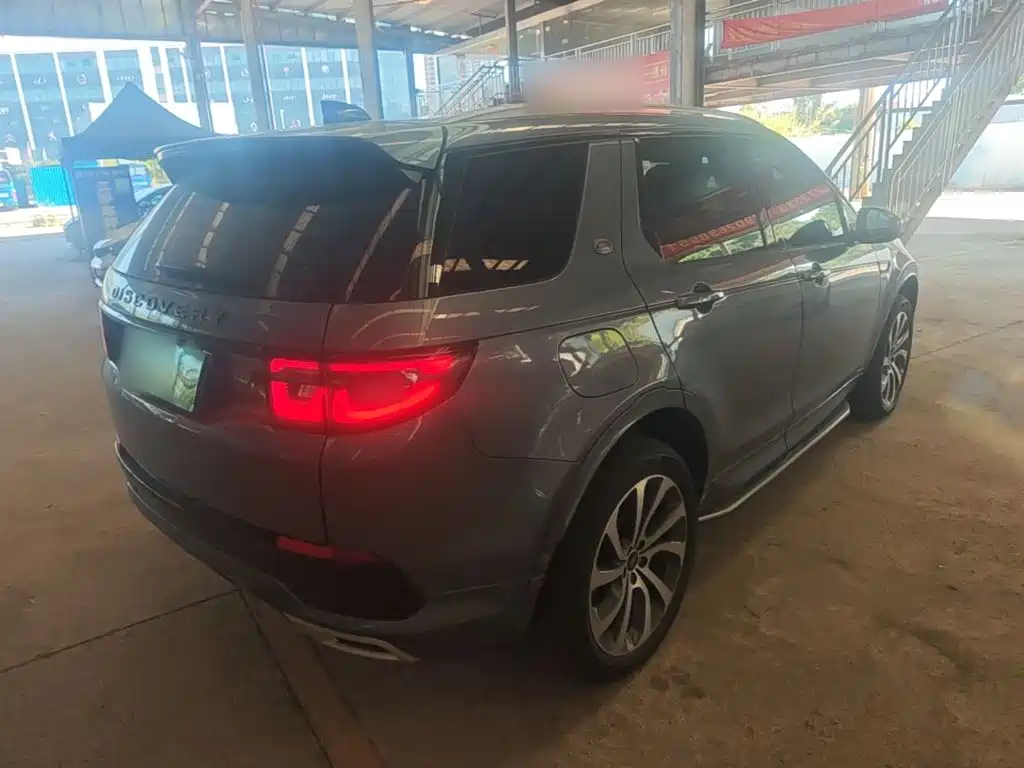 Land Rover Discovery Sport — миниатюра 7