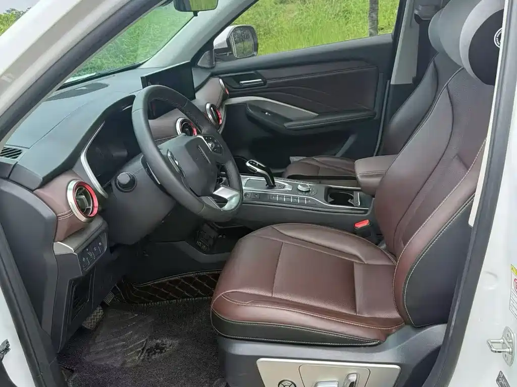 Wey Wey VV6 — миниатюра 4