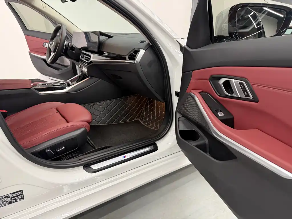 BMW 3 Series — миниатюра 10