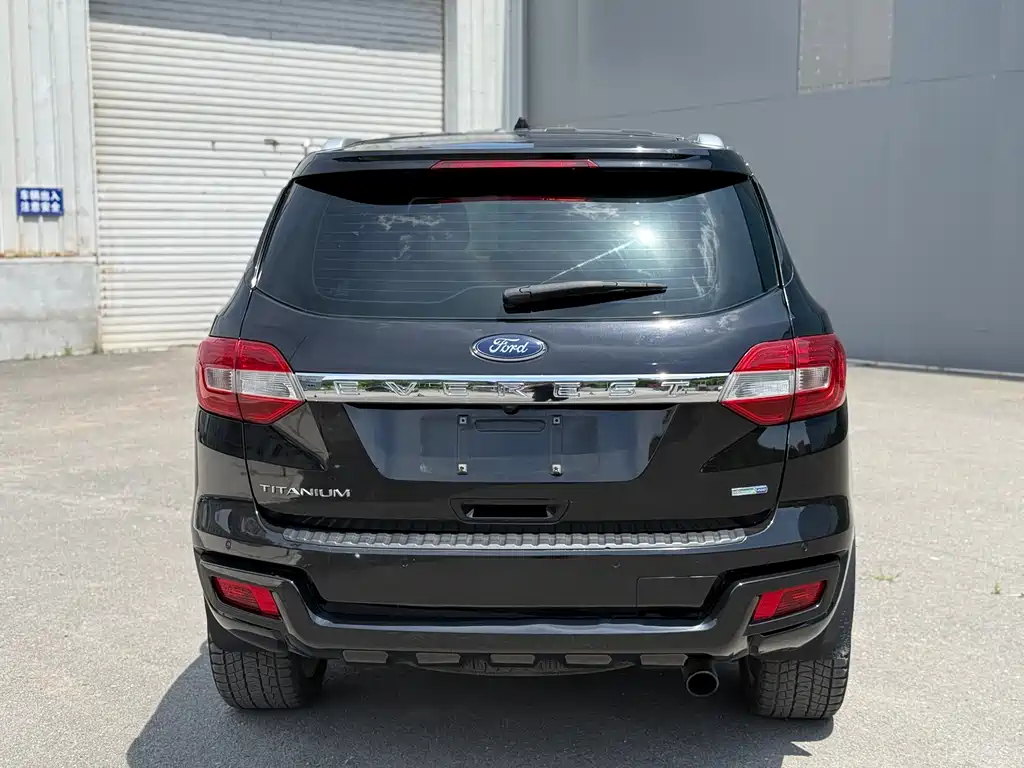 Ford Everest 2016 2.0T AT Flagship