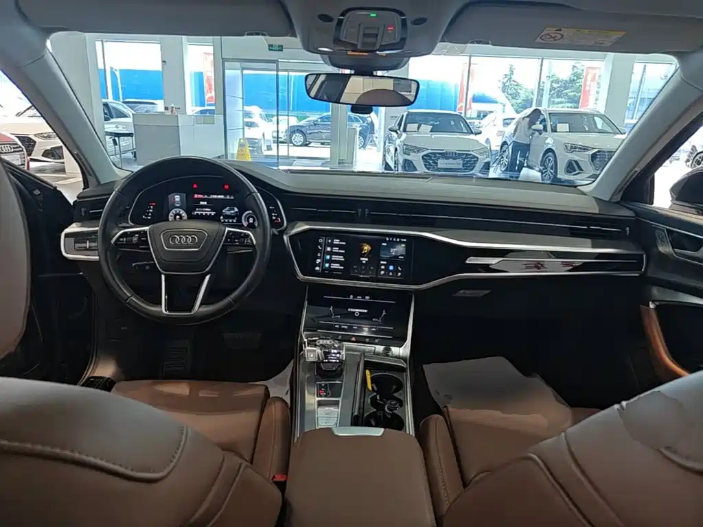 Audi A6L — миниатюра 10