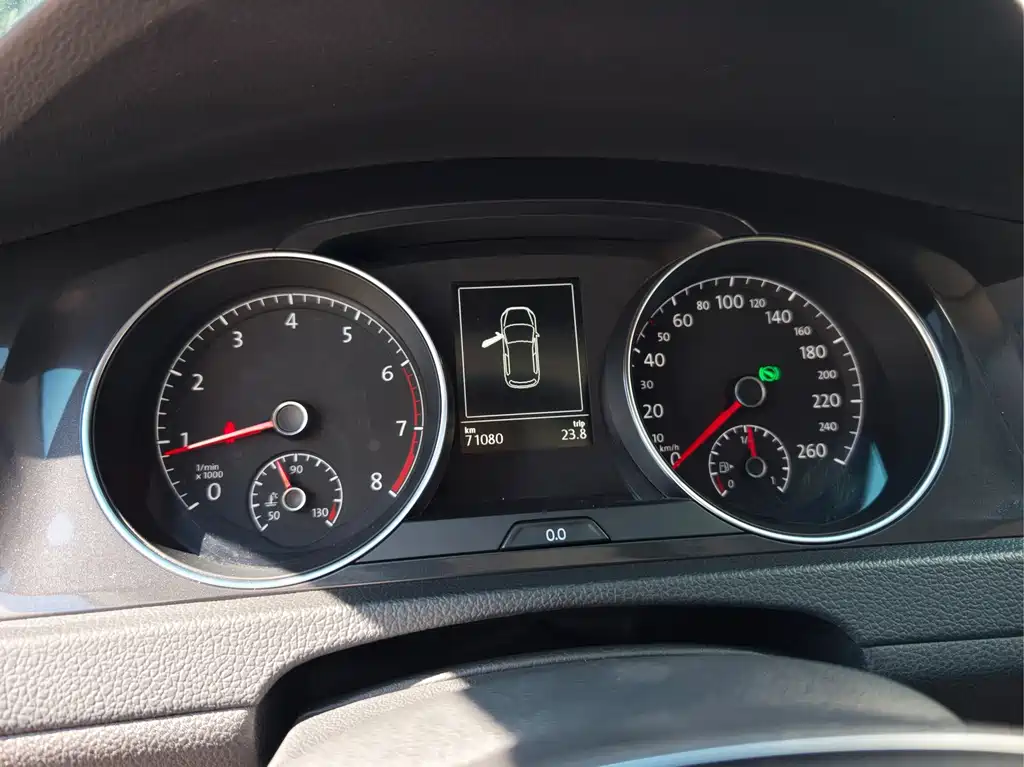 Volkswagen Golf — миниатюра 9