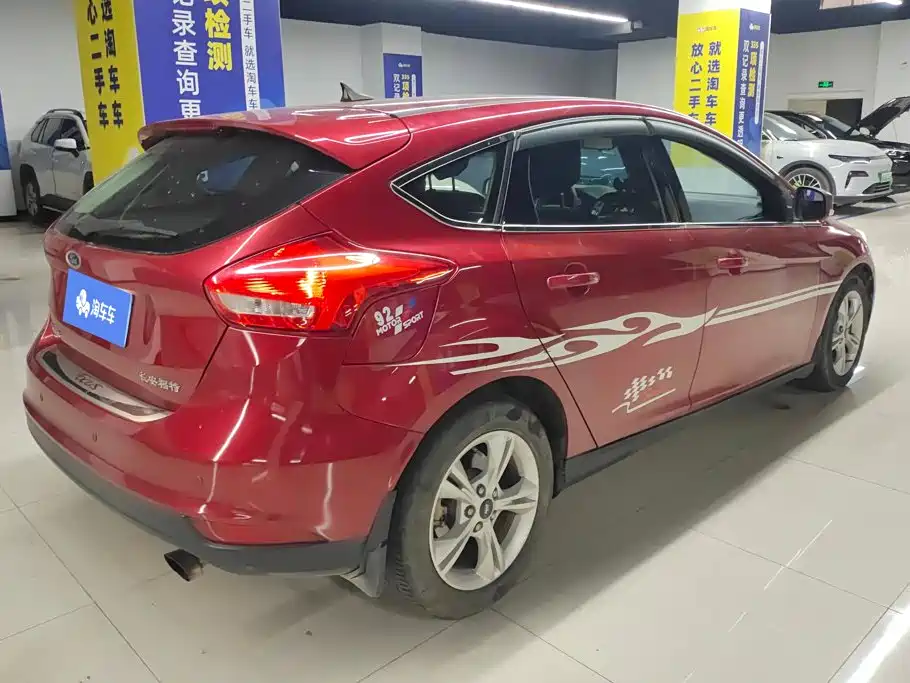Ford Focus — миниатюра 3