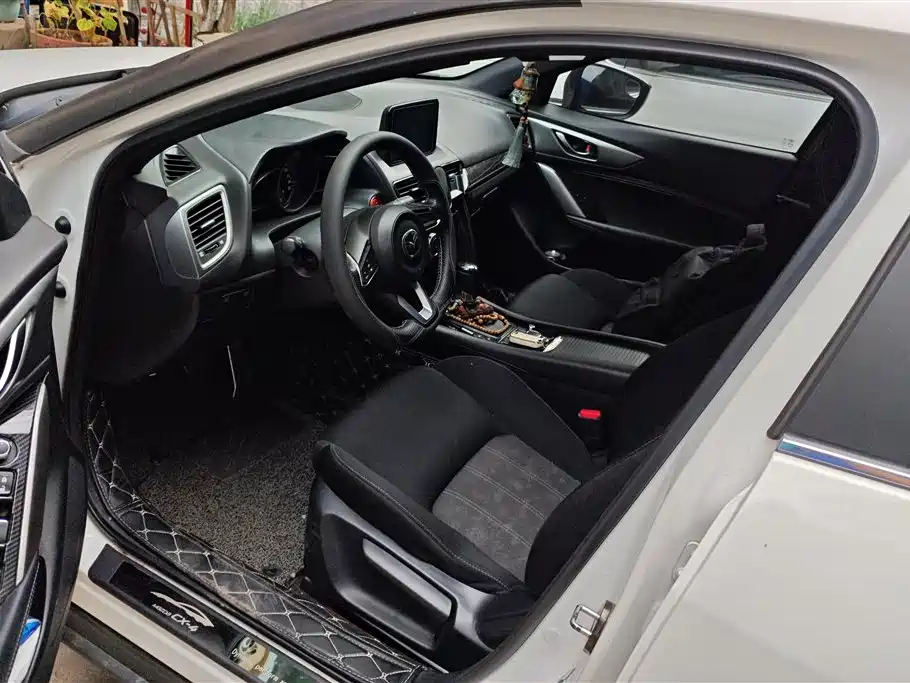 Mazda CX-4 2018 2.0L AT V