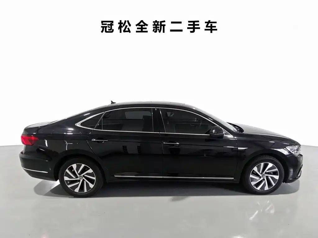 Volkswagen Passat PHEV — миниатюра 5
