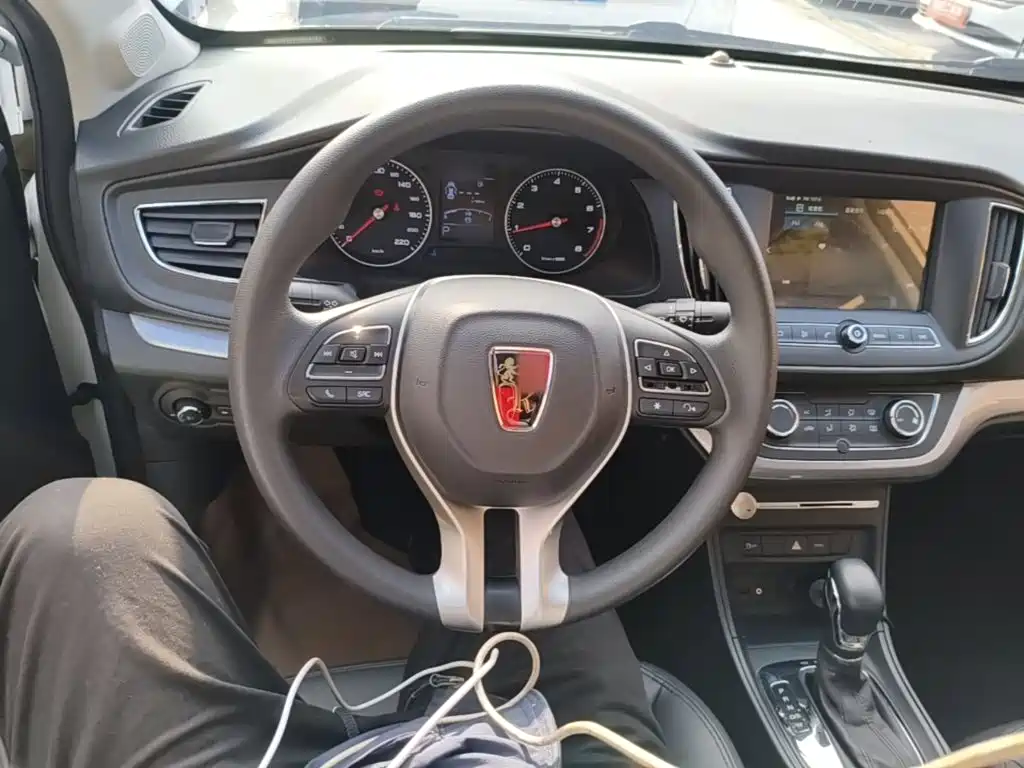 Roewe 360 — миниатюра 11